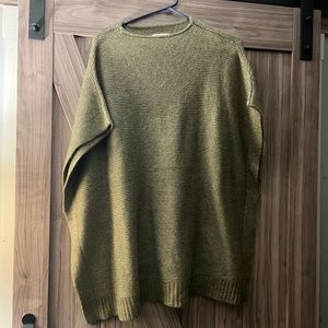 Women’s sweater